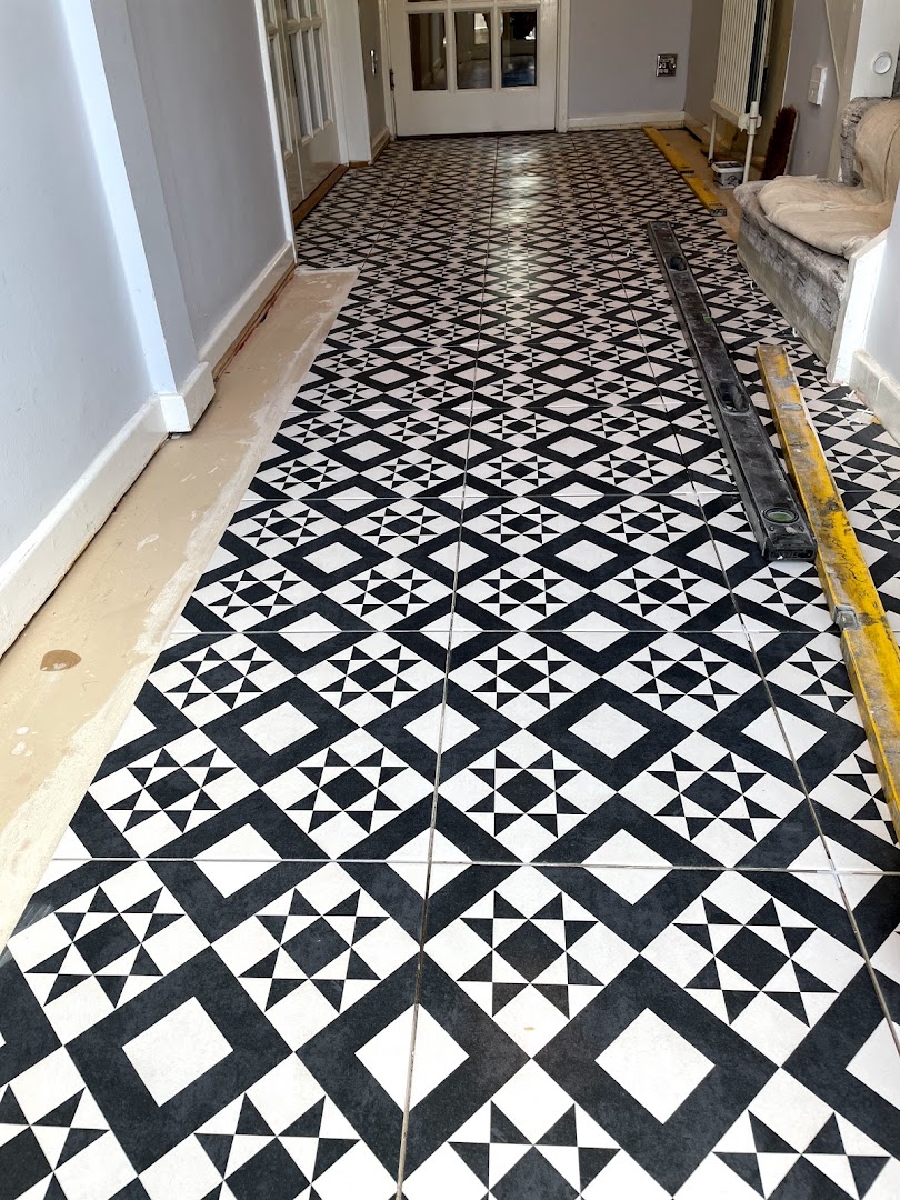 L M Tiling — Photos 1